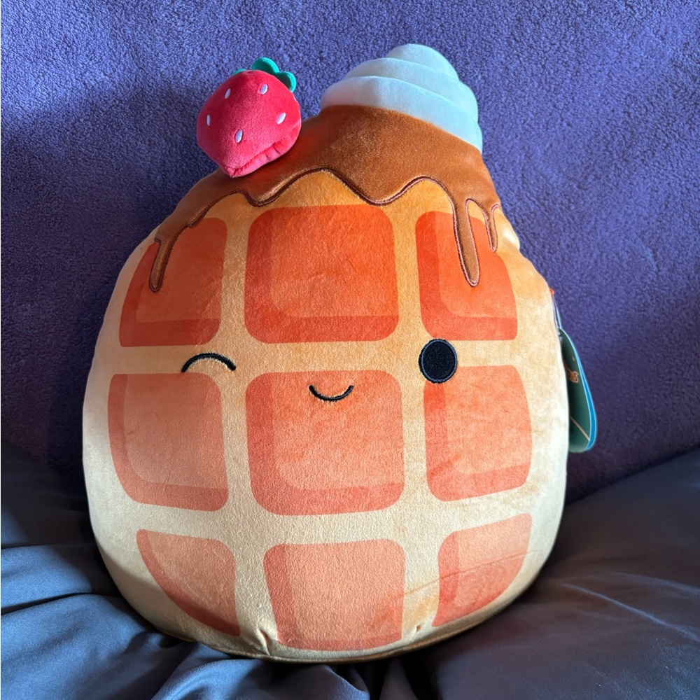 SquishMallow NWT 12 inches